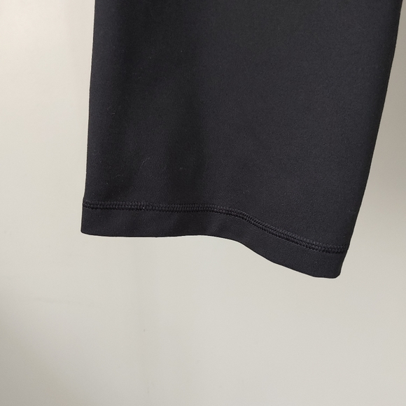 Adidas Crop Capri Pants Black Size Small Yoga Pants - Picture 8 of 9